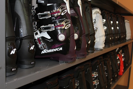 violet depot - Hunters Ski School Borovets