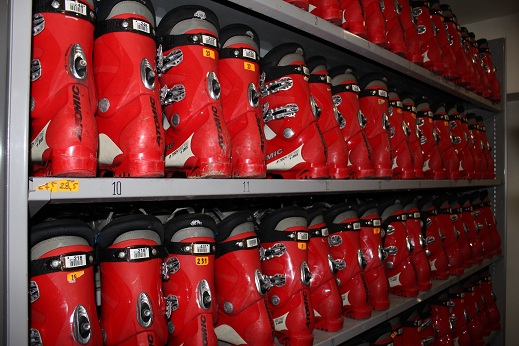 HUNTERS MAX PREMIUM DEPOT - Hunters Ski School Borovets