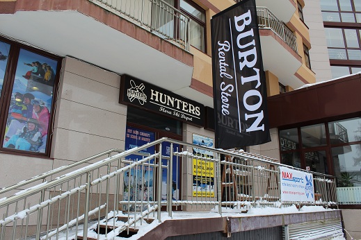 BURTON & BLACK HUNTERS DEPOTS - Hunters Ski School Borovets