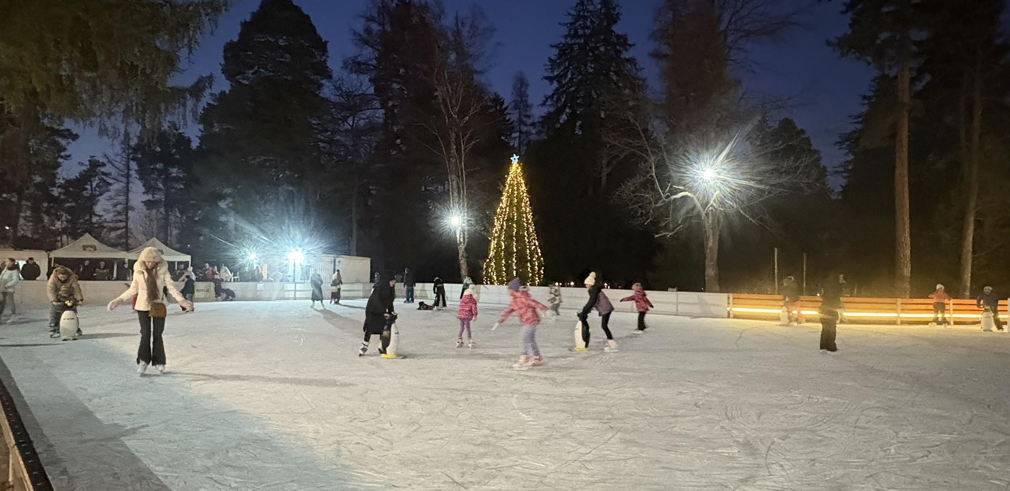 ICE SKATING IN SAMOKOV TOWN